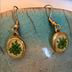 3/$30 🍀 Green earrings with preserved flowers